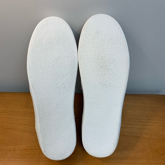 ♠️Kate Spade Lilly suede light gray slip-ons♠️ - Picture 4 of 7